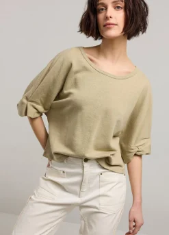 Jumper With Rolled-Up Sleeves