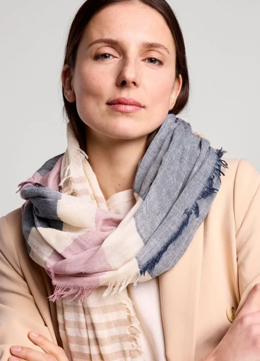 Large Scarf