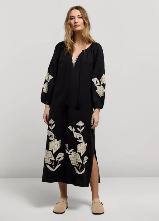 Long Dress With Embroidery