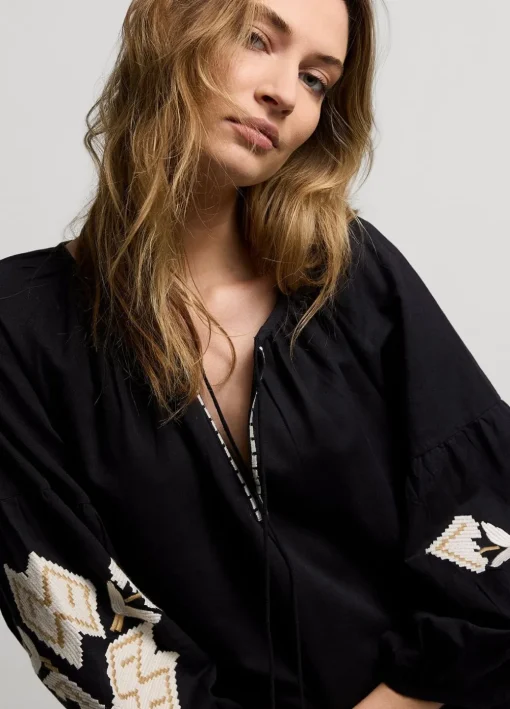 Long Dress With Embroidery