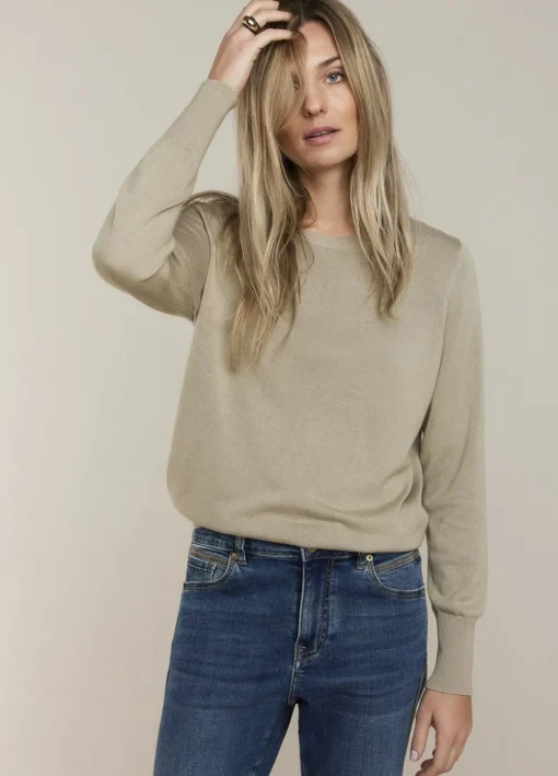 Round-Neck Jumper
