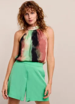 Shorts With Elasticated Waistband