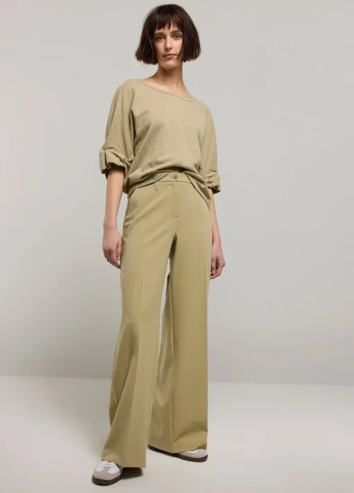 Soft-Foam Trousers