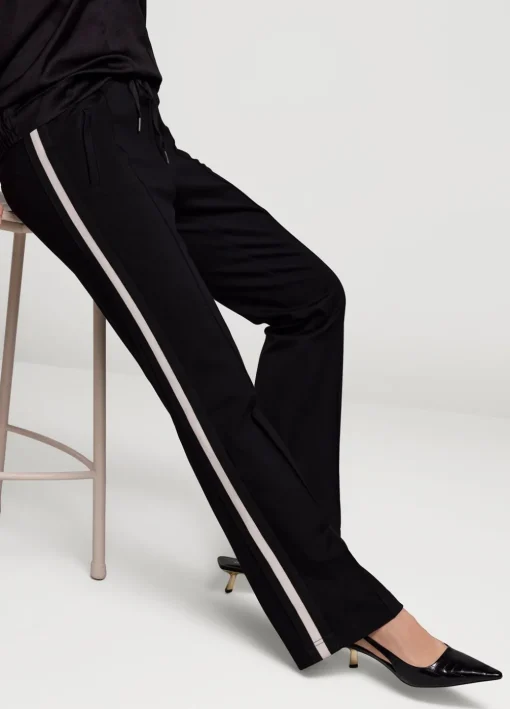 Sporty Trousers With Drawstring