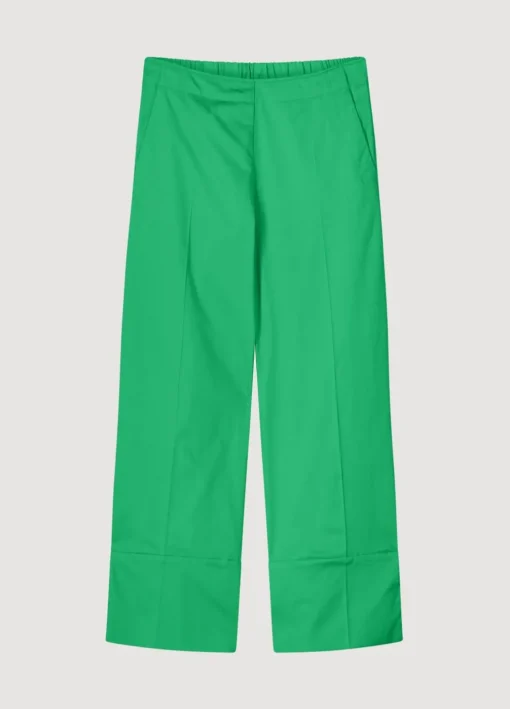 Trousers With 7/8Th Straight Legs