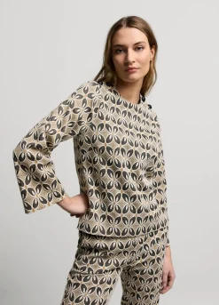 Trumpet-Sleeve Top